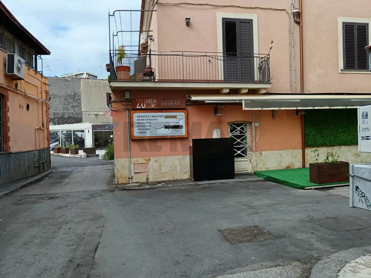 Negozio in Vico Liborio Santangelo 1/2, Catania, {3} - Foto 2