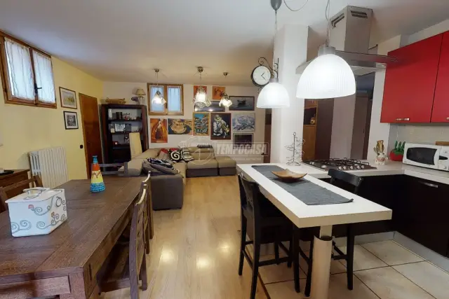 2-room flat in Via G. Garibaldi, Cesano Maderno - Photo 1