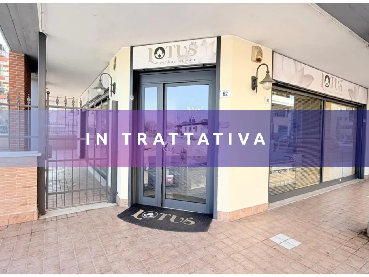 Esercizio commerciale in Via delle Regioni 62, Aprilia, {3} - Foto 1