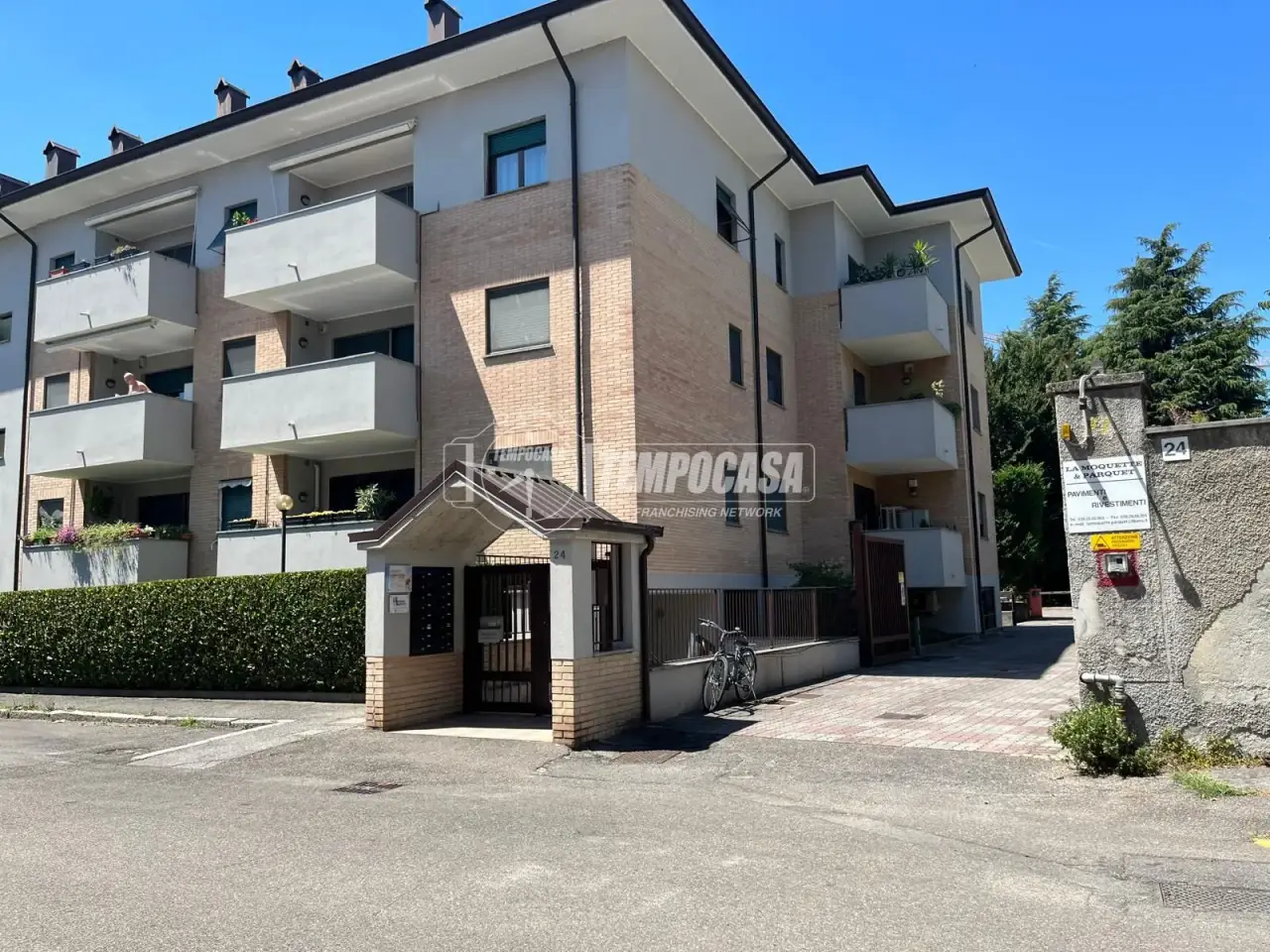 Magazzino in Via Isonzo 24/a, Monza, {3} - Foto 1