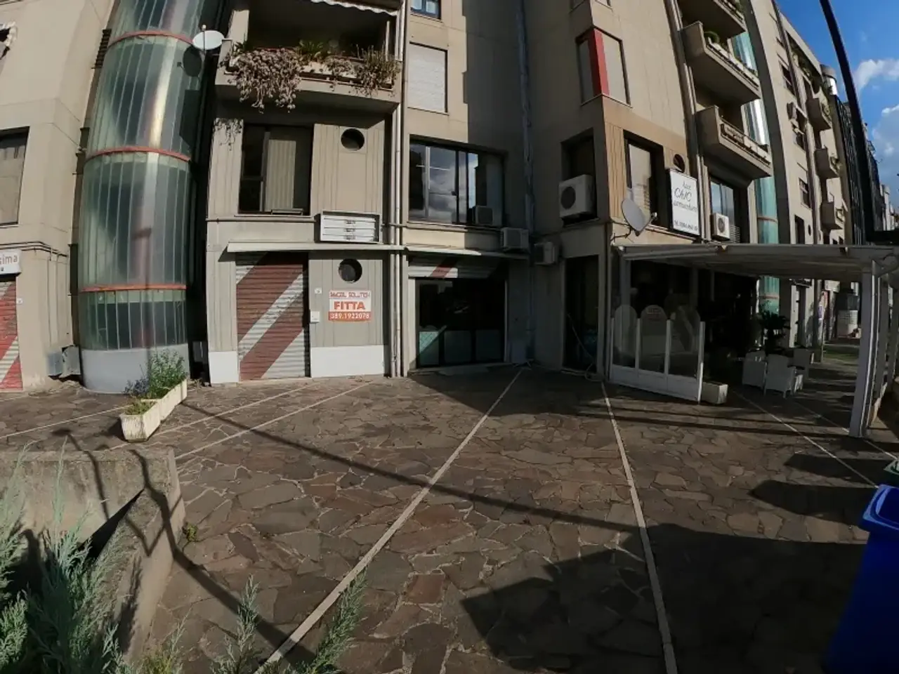 Negozio in Via Sandro Pertini, Rende, {3} - Foto 1