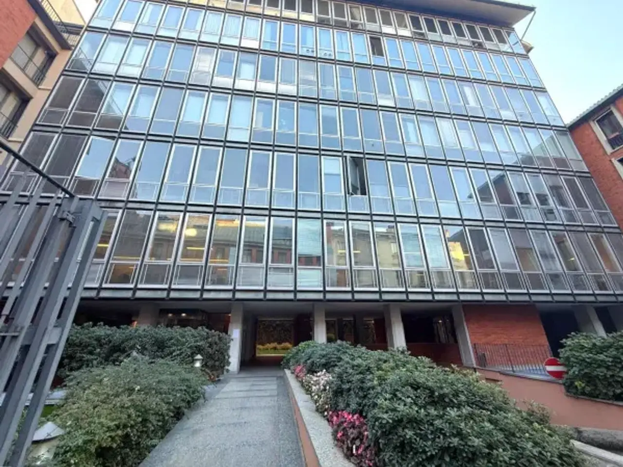 Ufficio in Via Fieno 3, Milano, {3} - Foto 1