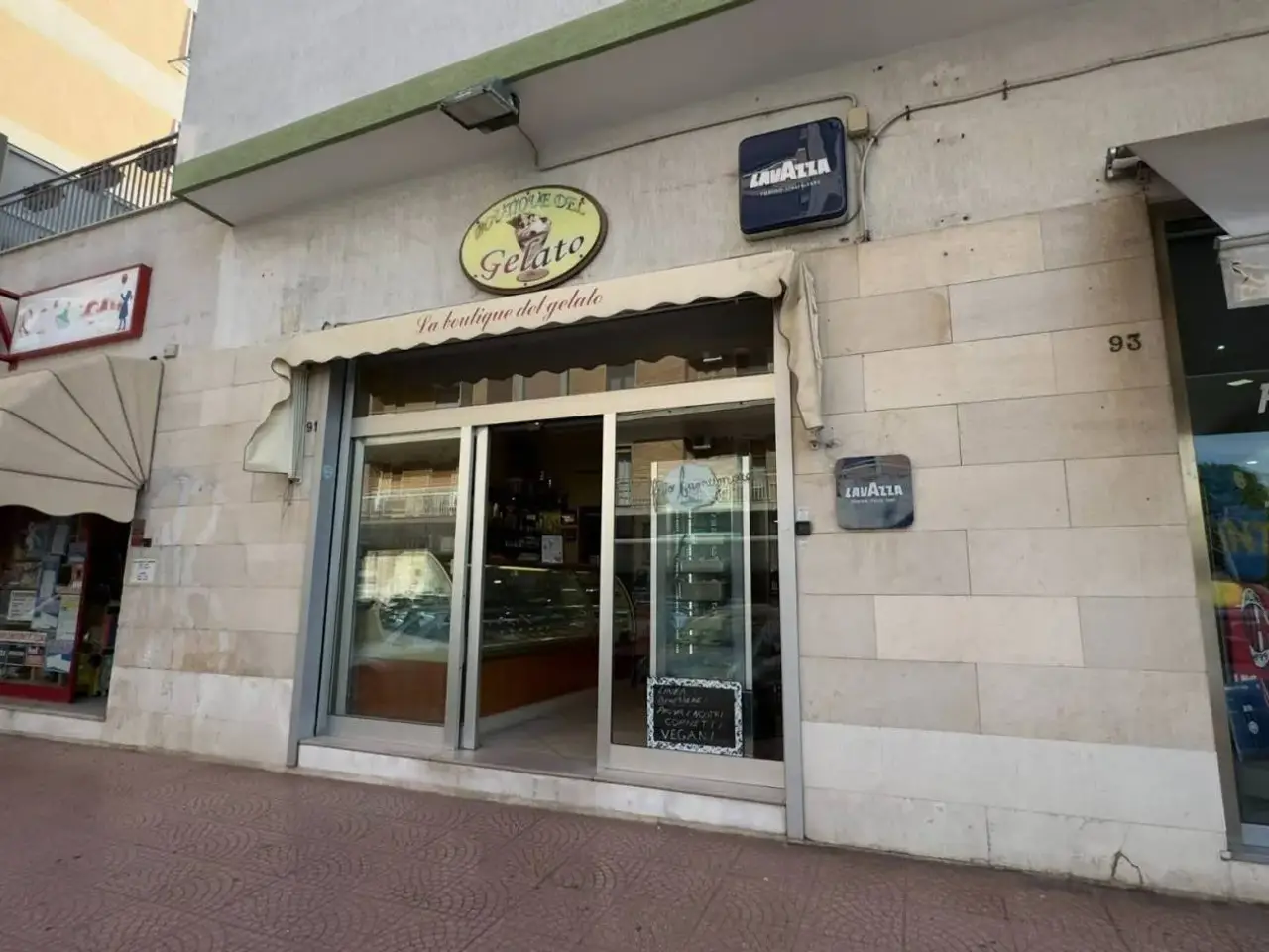 Negozio in Via Campania, Taranto, {3} - Foto 1