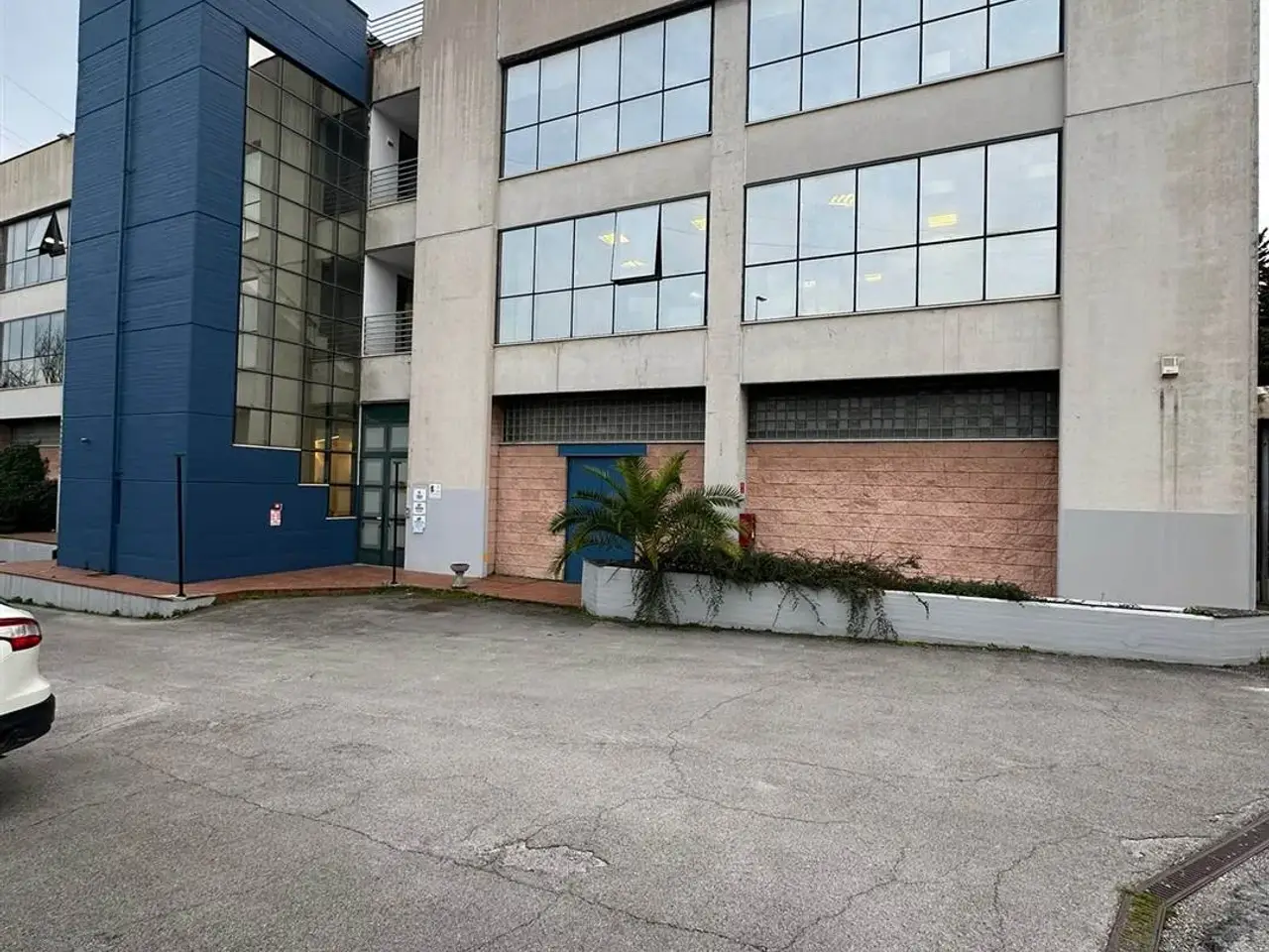 Ufficio in , Ancona, {3} - Foto 1