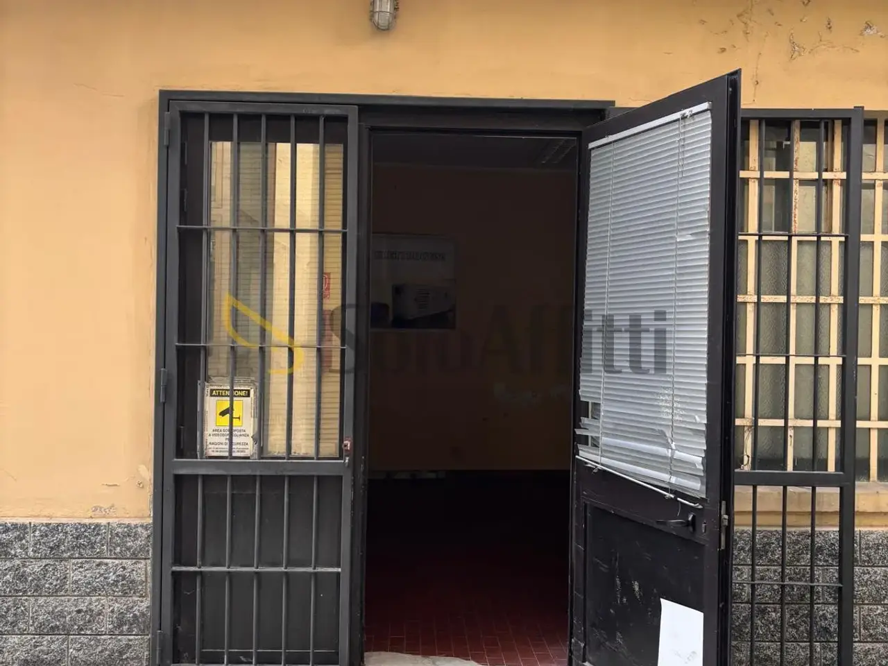 Magazzino in , Torino, {3} - Foto 1