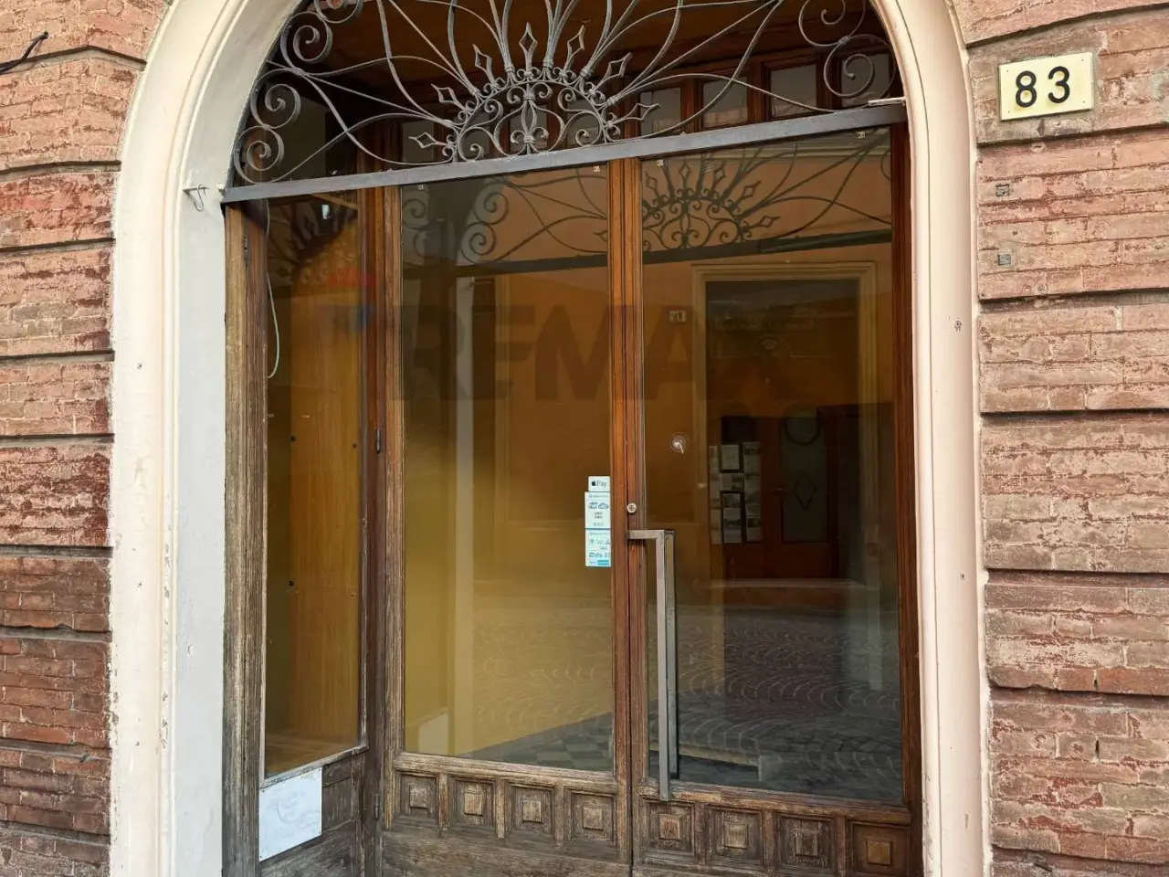 Negozio in Via Cialdini 83, Fabriano, {3} - Foto 2