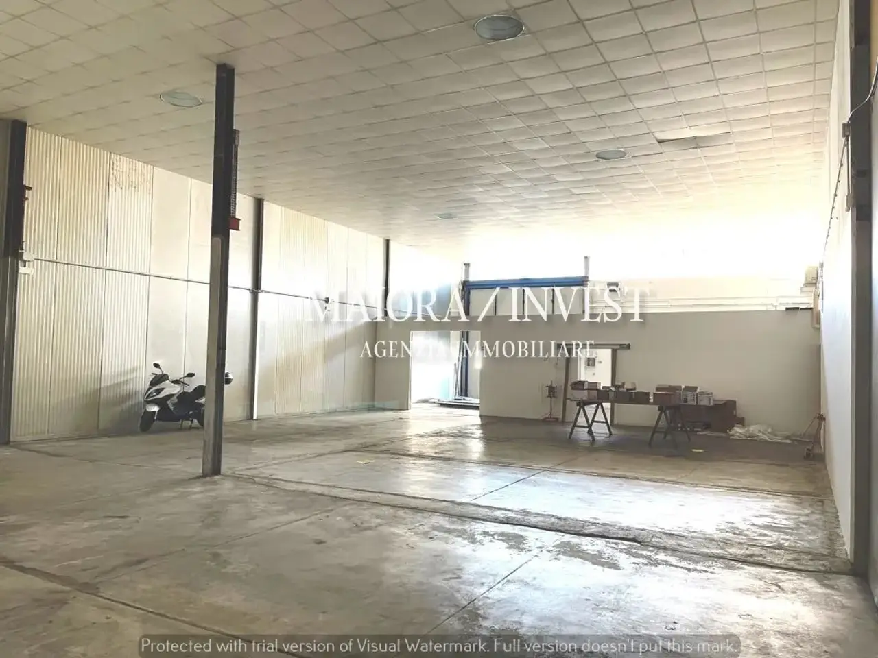 Capannone in Via del Lavoro 9, San Benedetto Del Tronto, {3} - Foto 2