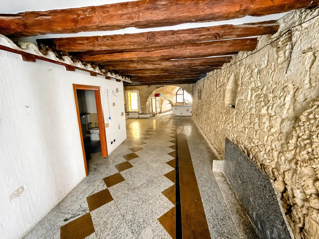 Negozio in Via Alberto Lamarmora 92, Cagliari, {3} - Foto 2