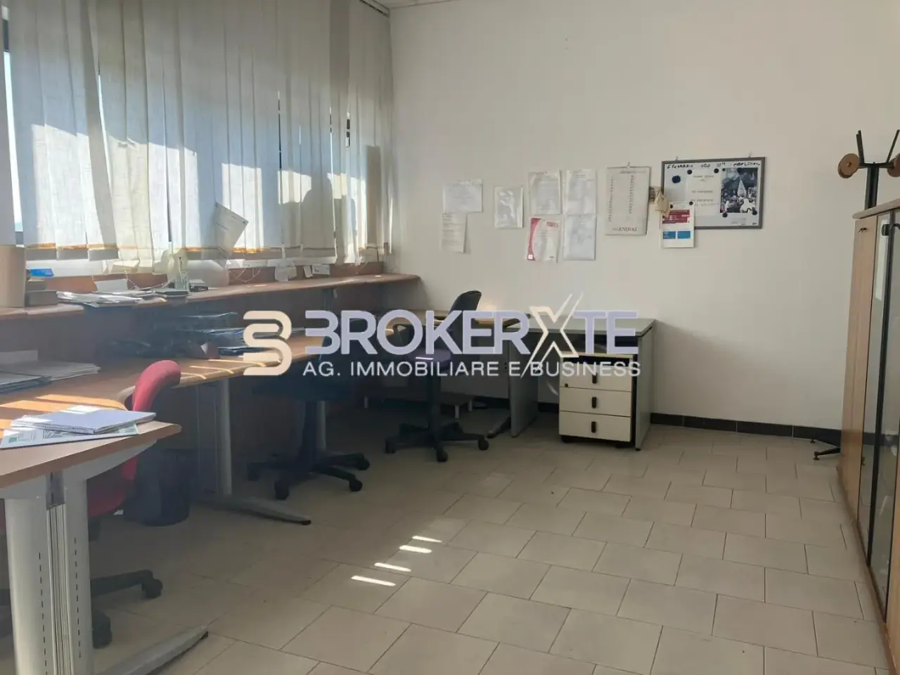 Ufficio in , Sarzana, {3} - Foto 1