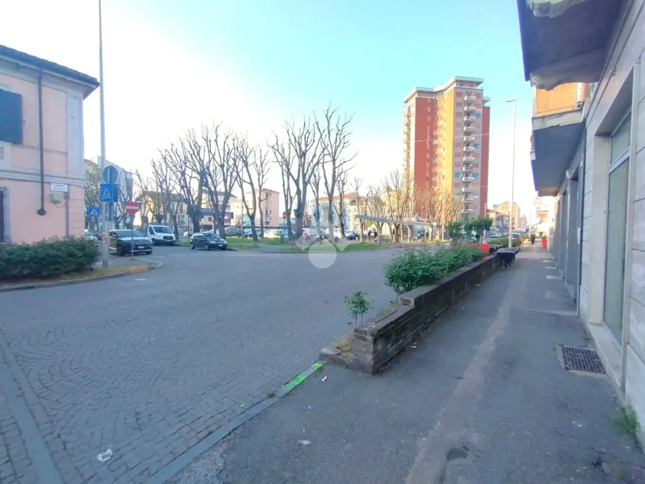 Negozio in Corso Acqui 80, Alessandria, {3} - Foto 1