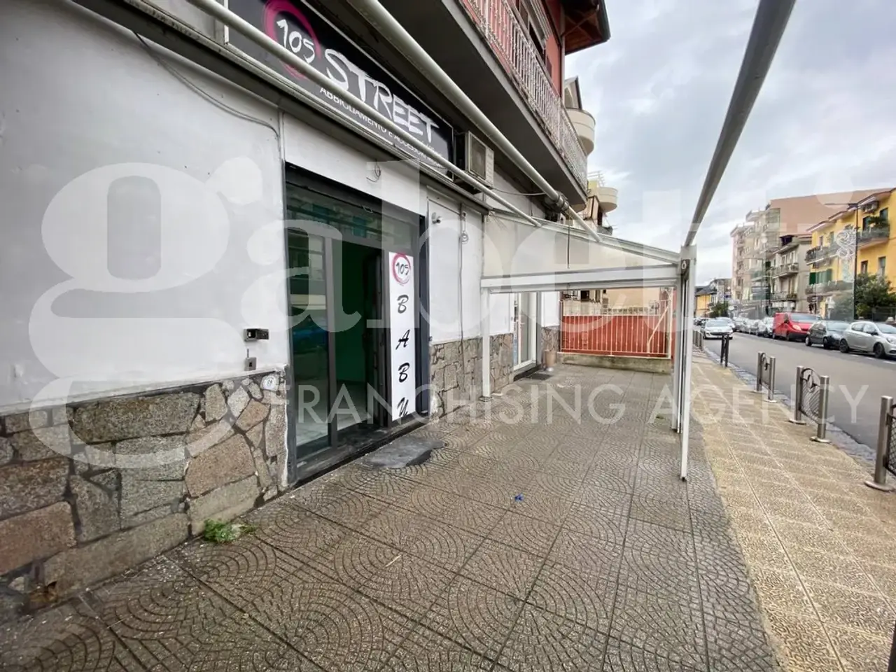 Negozio in Via Napoli 150, Mugnano Di Napoli, {3} - Foto 2
