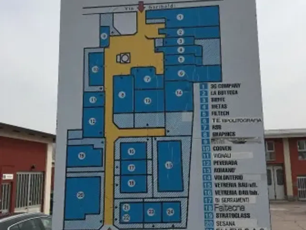 Capannone in Via Giuseppe Garibaldi 50, Bregnano, {3} - Foto 2