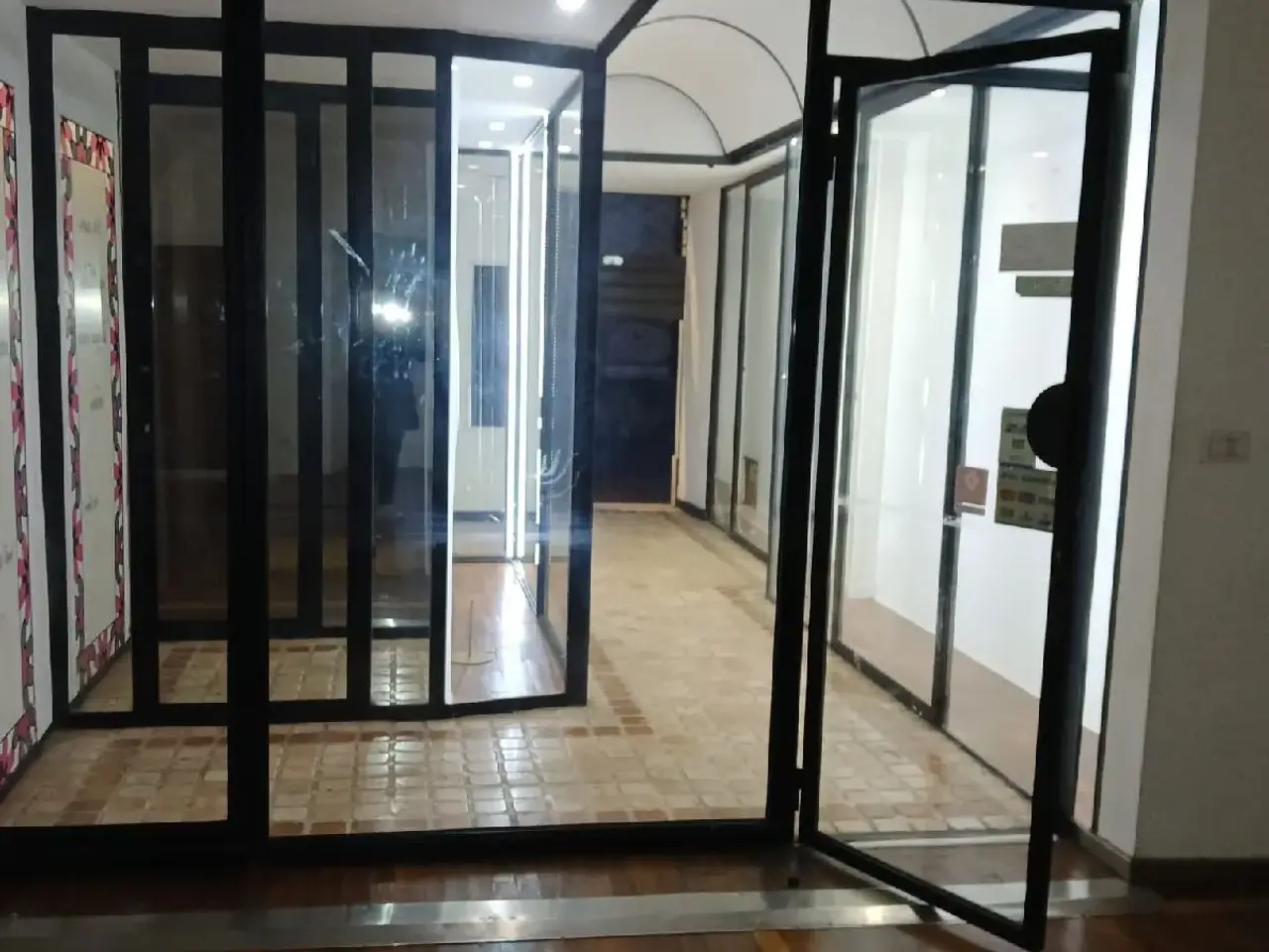 Negozio in Via Carso 27, Pratola Peligna, {3} - Foto 2