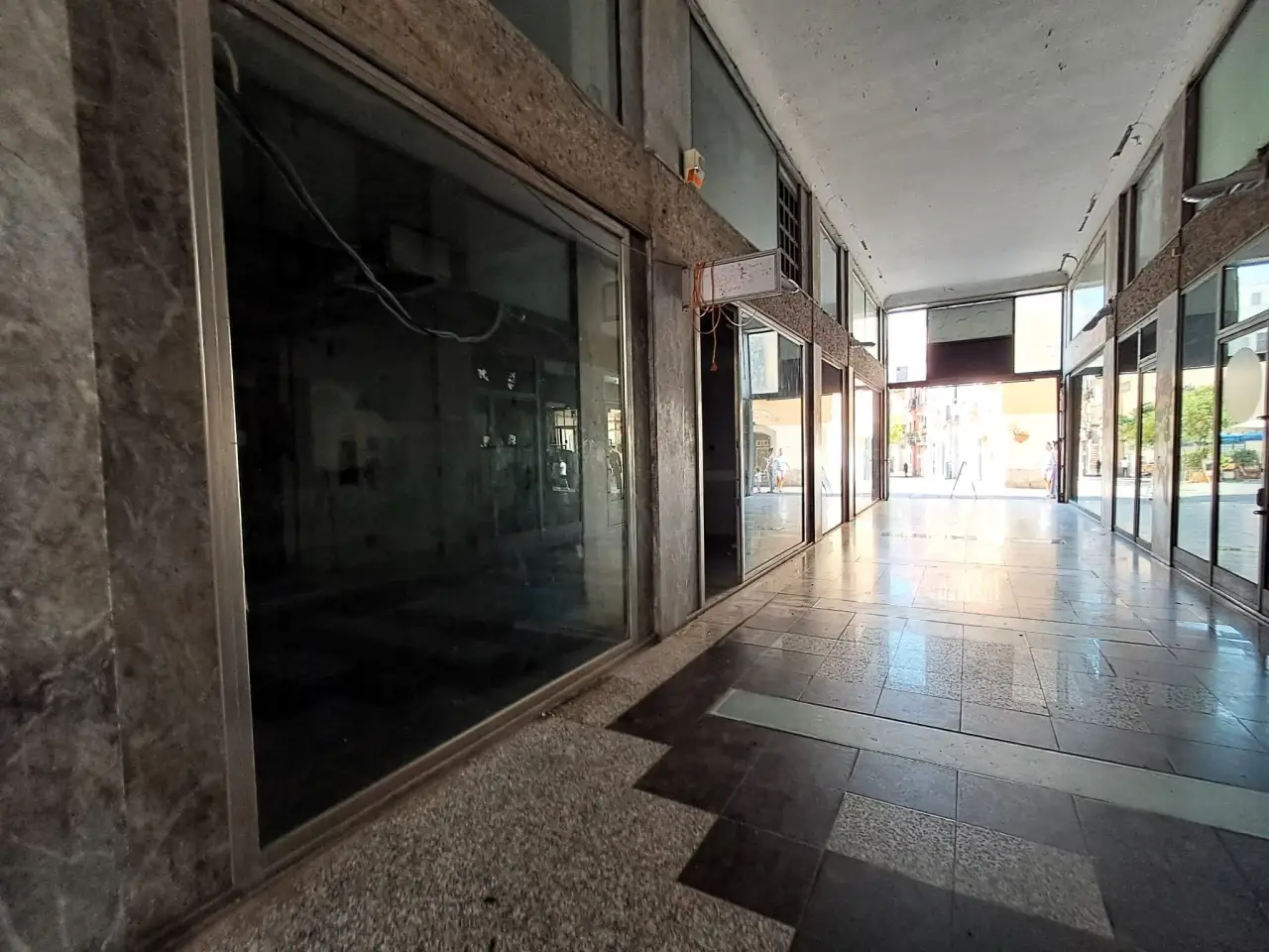 Negozio in , Salerno, {3} - Foto 1