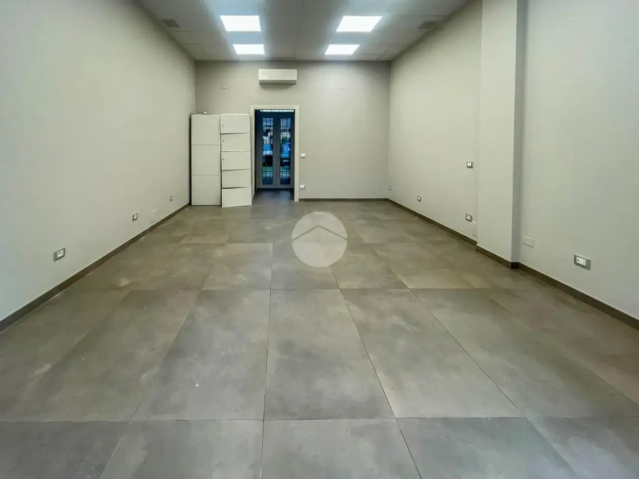 Negozio in Via Cremona 31, Brescia, {3} - Foto 2