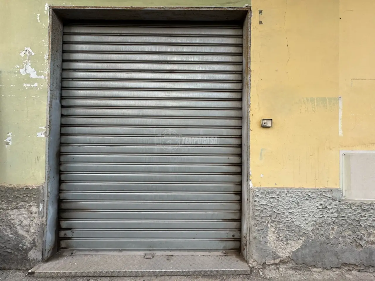 Negozio in Via Cincinnato, Napoli, {3} - Foto 1