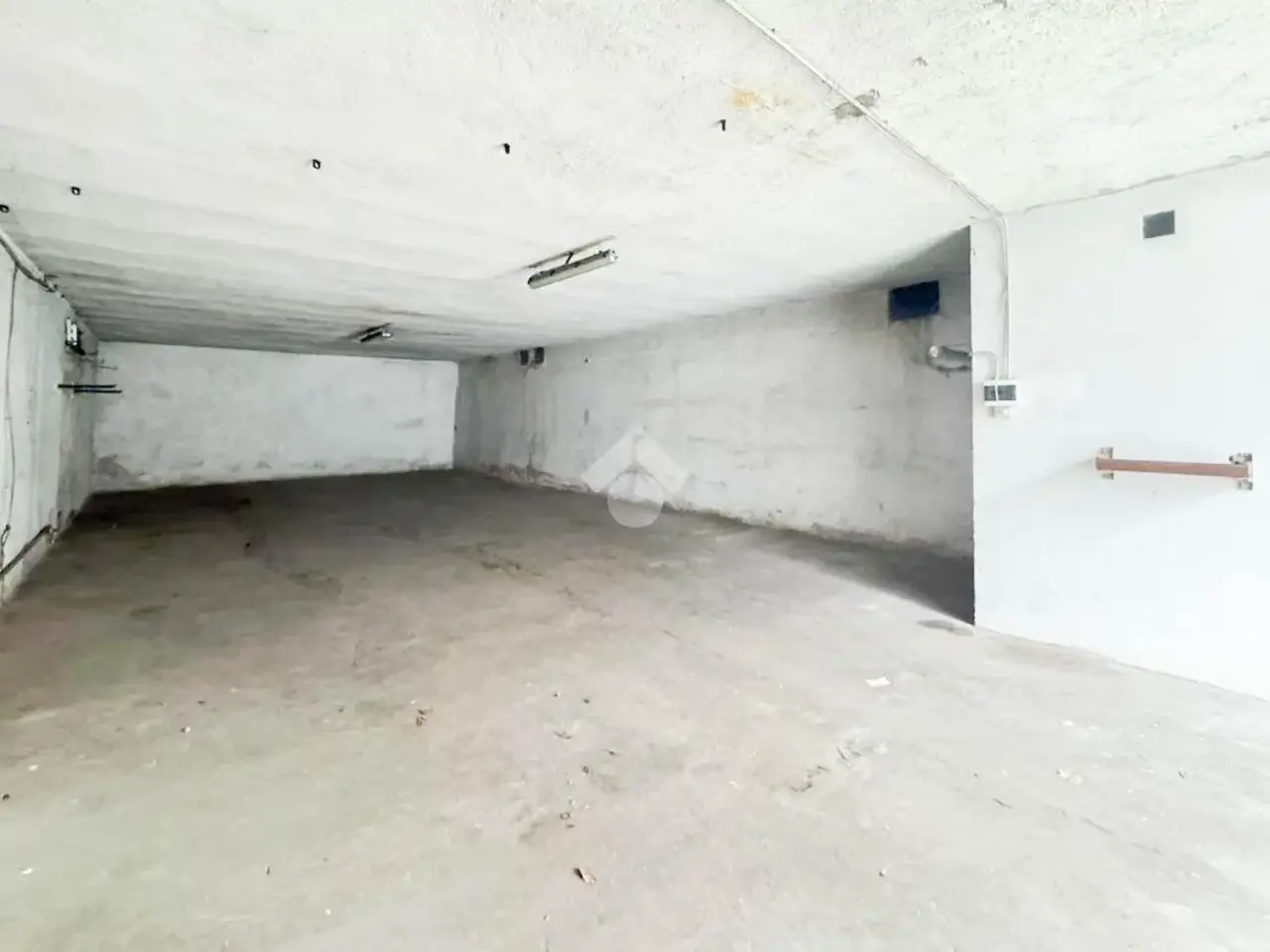 Palazzina commerciale in Via Brescia 1, Chiari, {3} - Foto 1