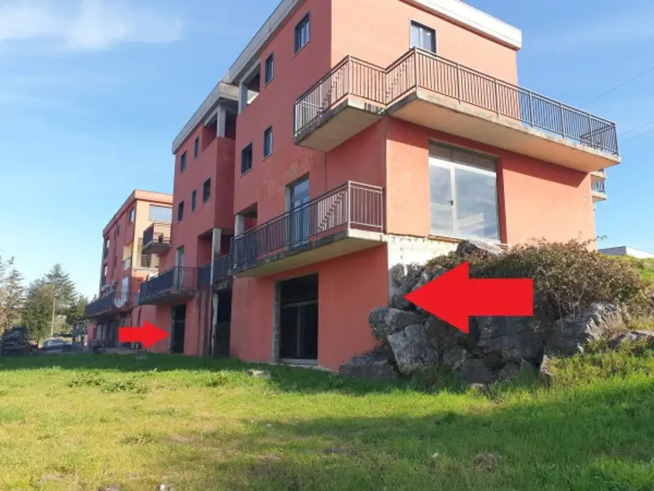 Magazzino in Viale Fabrateria Vetus, Ceccano, {3} - Foto 1