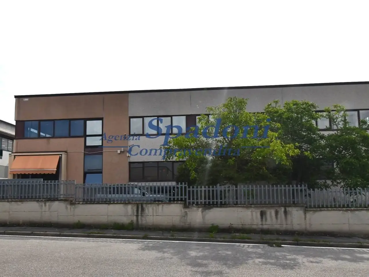 Laboratorio in , Larciano, {3} - Foto 2