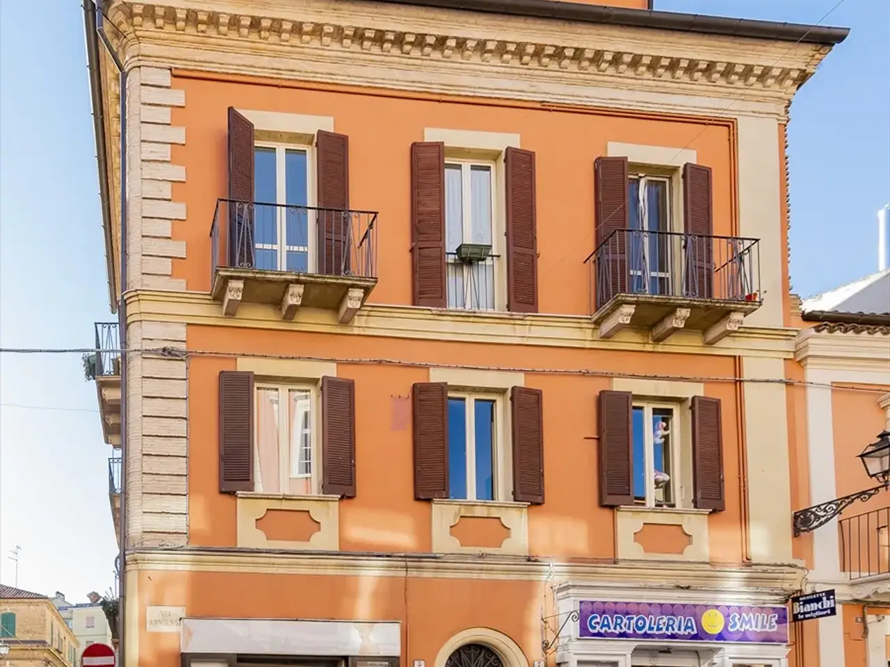 Locale commerciale in Via Arniense, Chieti, {3} - Foto 1