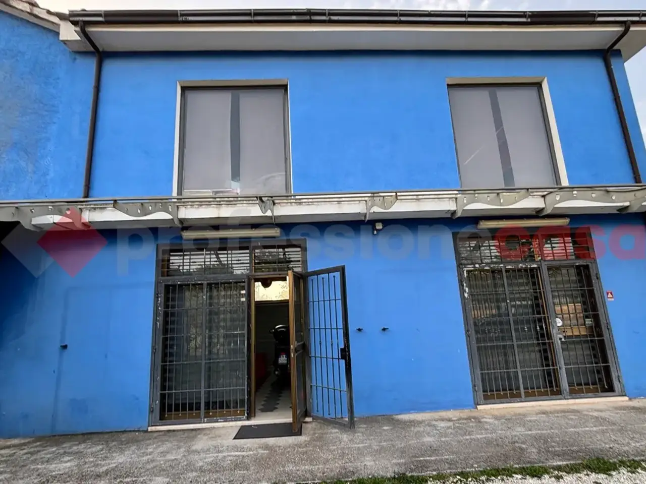 Negozio in Via Mole Bisleti Snc, Alatri, {3} - Foto 2