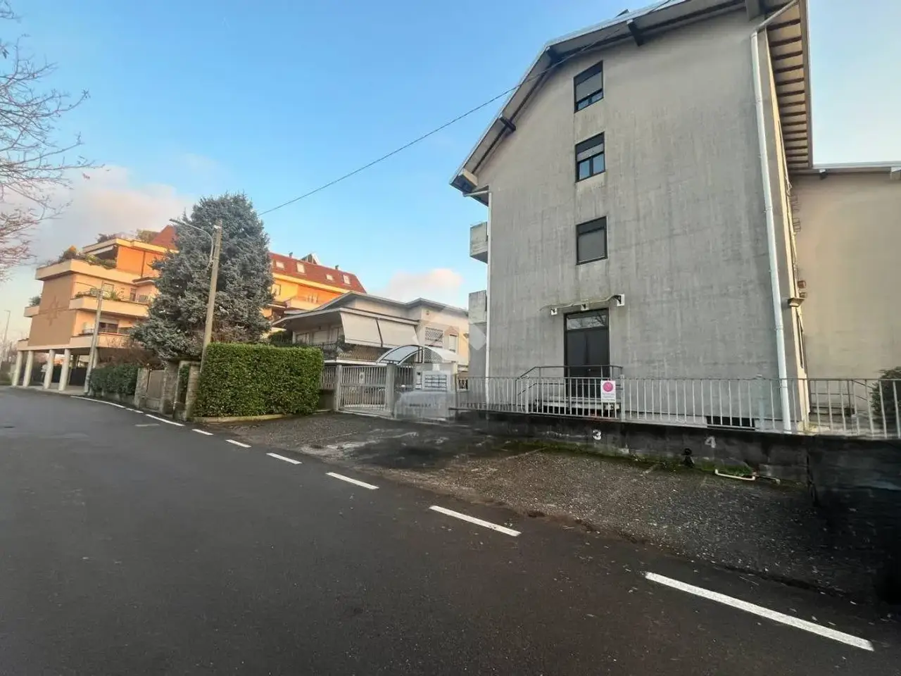Laboratorio in Via del Gerbone 22, Busto Arsizio, {3} - Foto 2