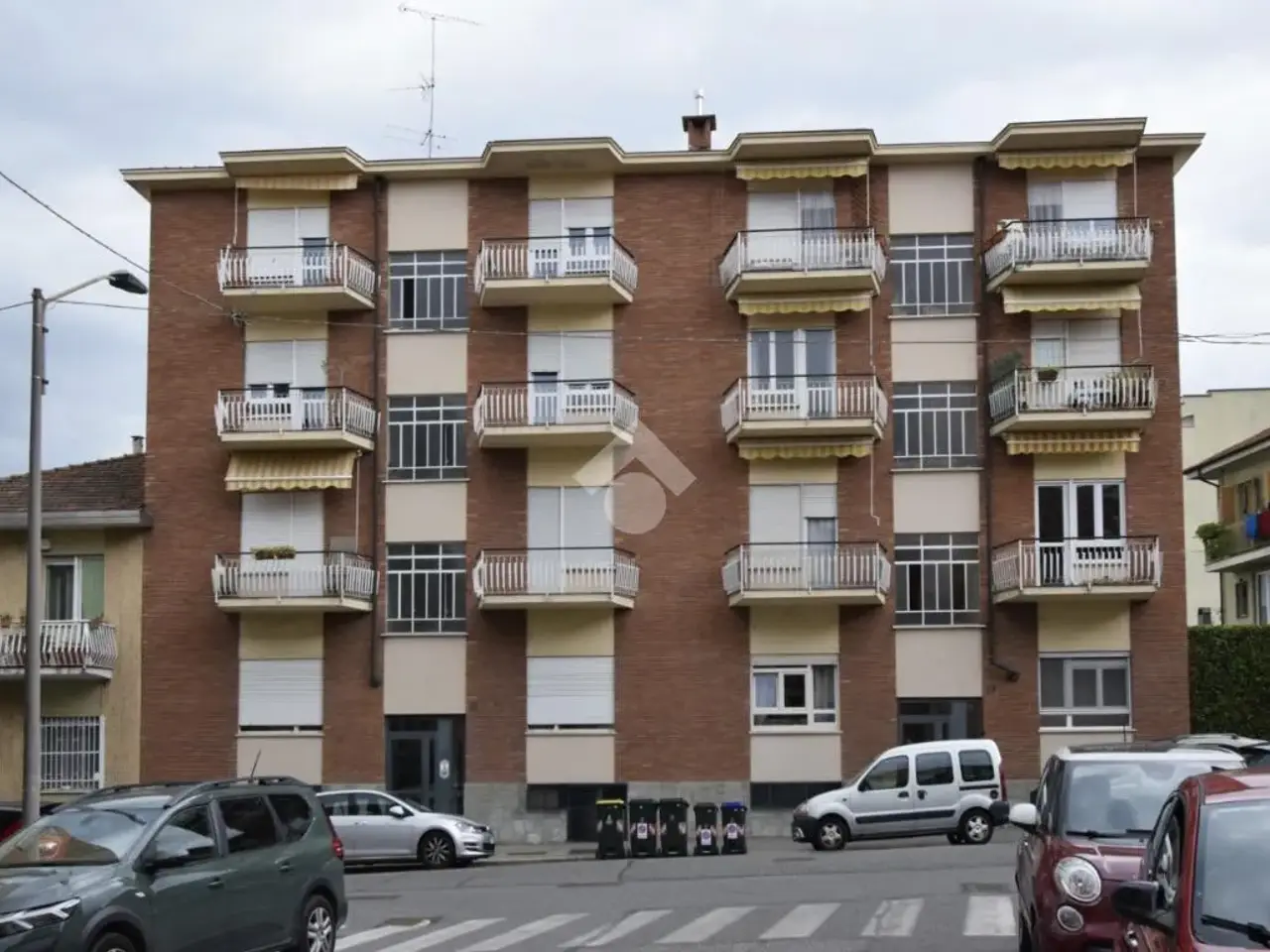 Magazzino in Via Morazzone 27, Torino, {3} - Foto 2