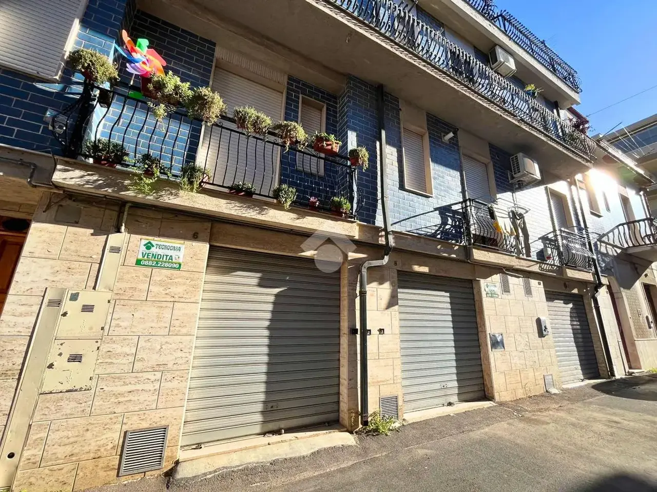 Magazzino in Via Giosuè Crducci 4, San Severo, {3} - Foto 1