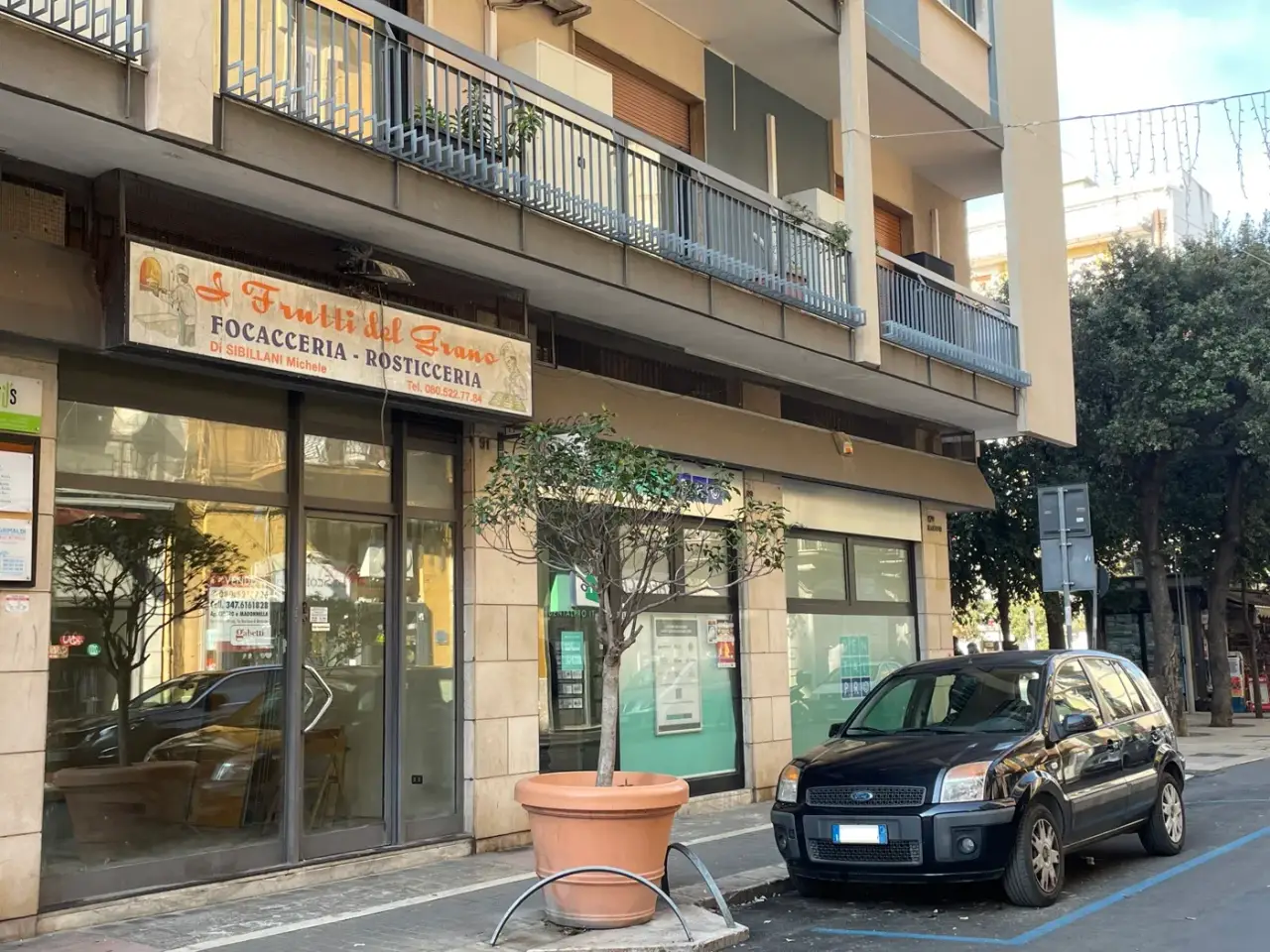 Negozio in Via Manzoni  91, Bari, {3} - Foto 1