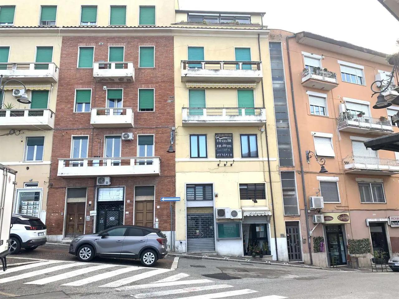 Negozio in Corso della Repubblica, Frosinone, {3} - Foto 1