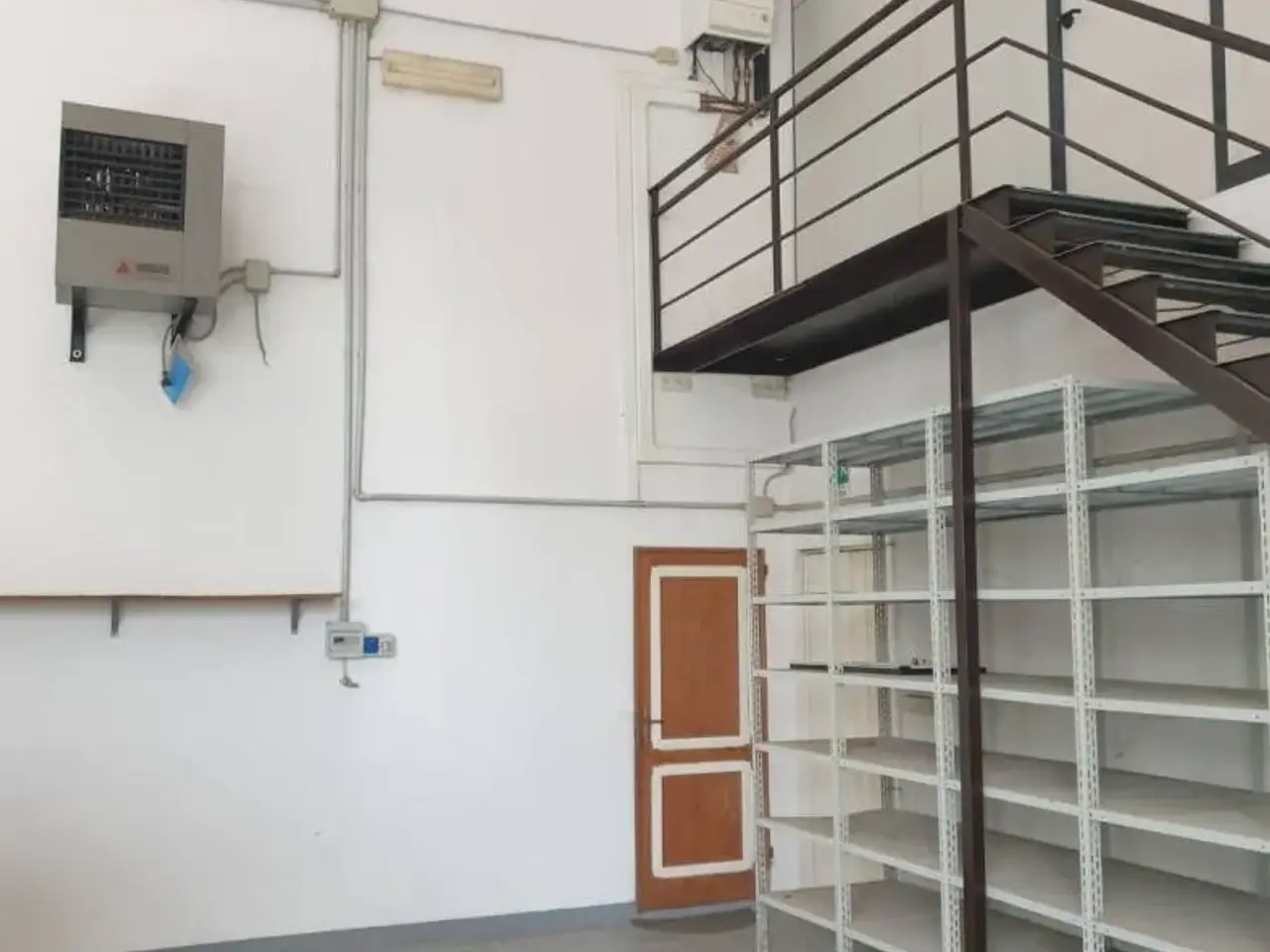Magazzino in Via di Renazzo 99, Cento, Cento, {3} - Foto 2