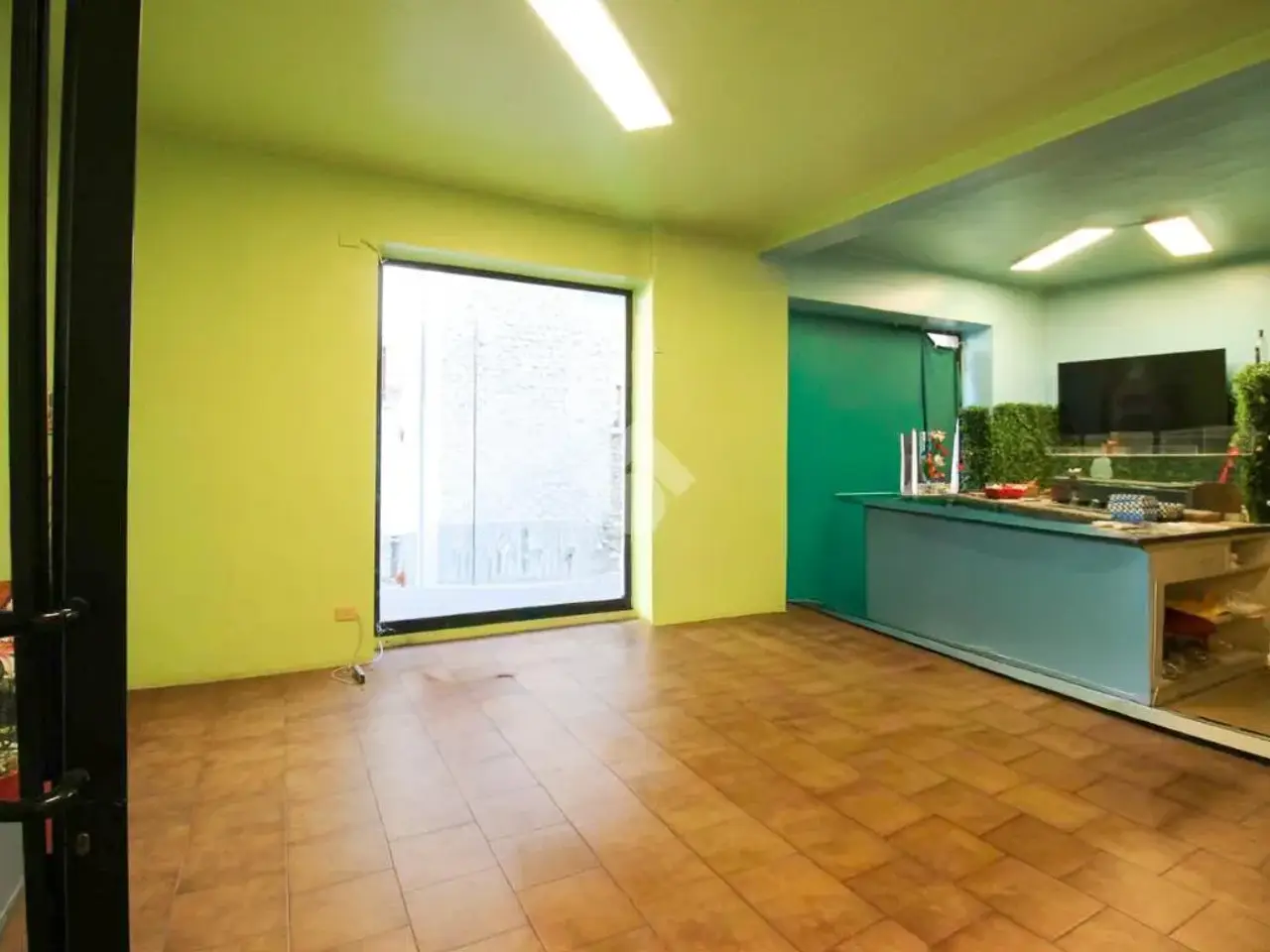 Negozio in Via Trieste, Capriate San Gervasio, {3} - Foto 2