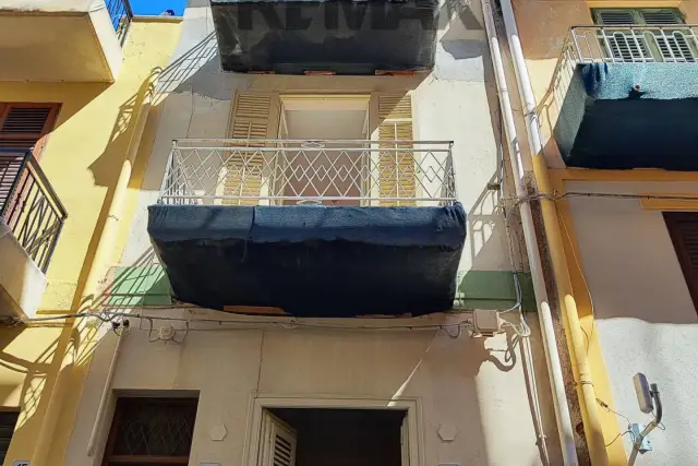 insertion image
