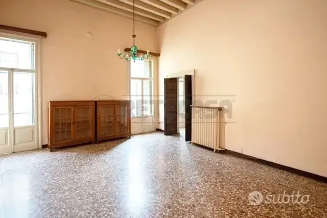 Apartament in {3}, Piazzetta Duomo - Photo 1