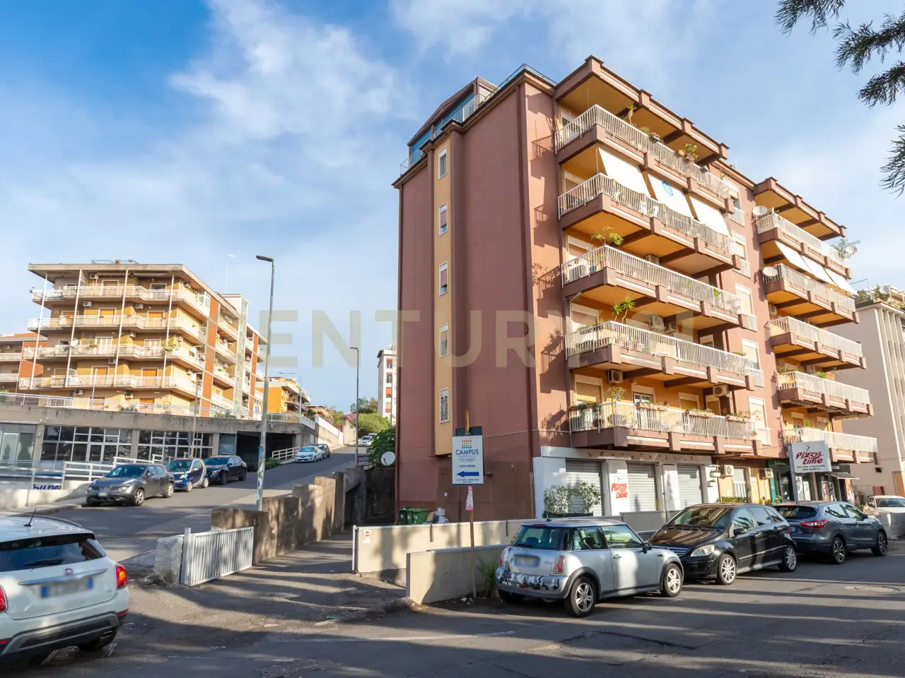 Negozio in Via Carnazza 81, Tremestieri Etneo, {3} - Foto 1