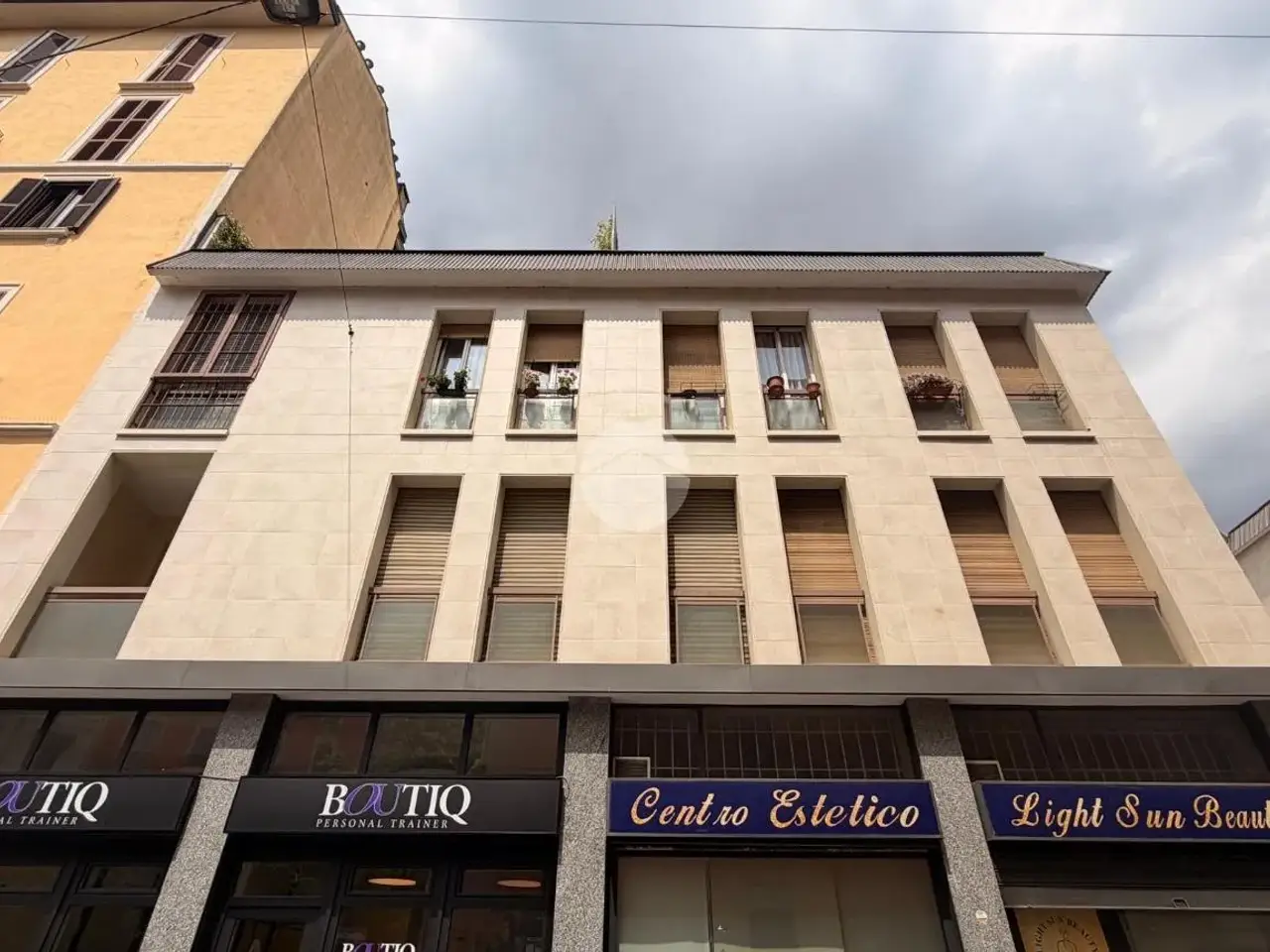 Ufficio in Via Gian Carlo Passeroni 6, Milano, {3} - Foto 1