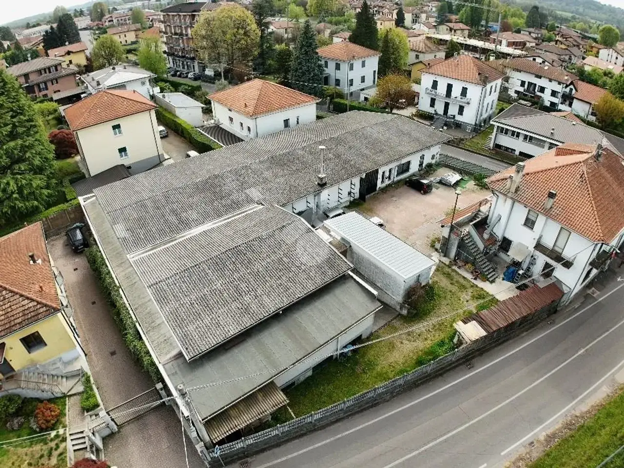 Capannone in Via Monte Cimone 1, Castiglione Olona, {3} - Foto 2