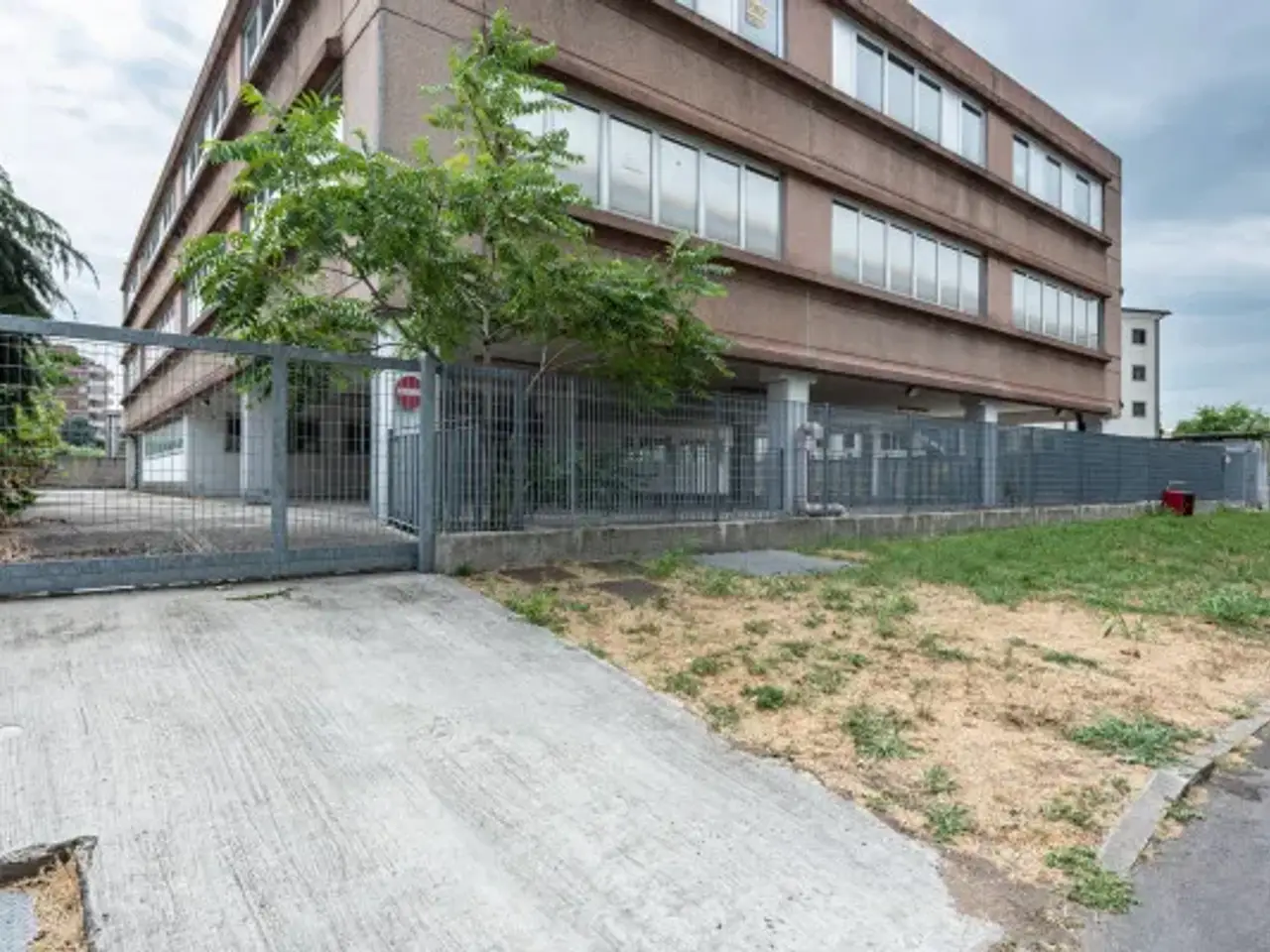 Ufficio in Via Vittorio Alfieri 37, Trezzano Sul Naviglio, {3} - Foto 1