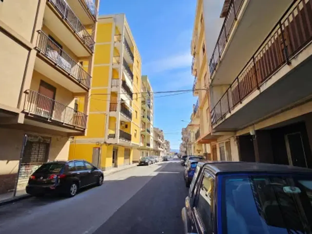 Negozio in Via Giuseppe Garibaldi 16, Spadafora, {3} - Foto 1