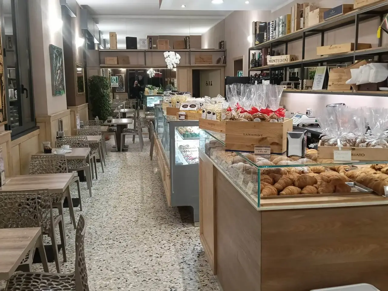 Pasticceria in , Pogliano Milanese, {3} - Foto 1