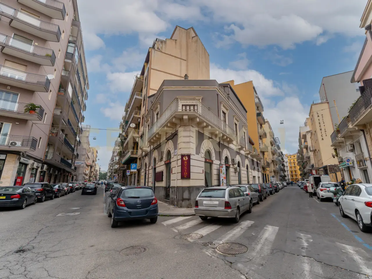 Ristorante in Via Vittorio Emanuele Orlando 94, Catania, {3} - Foto 2
