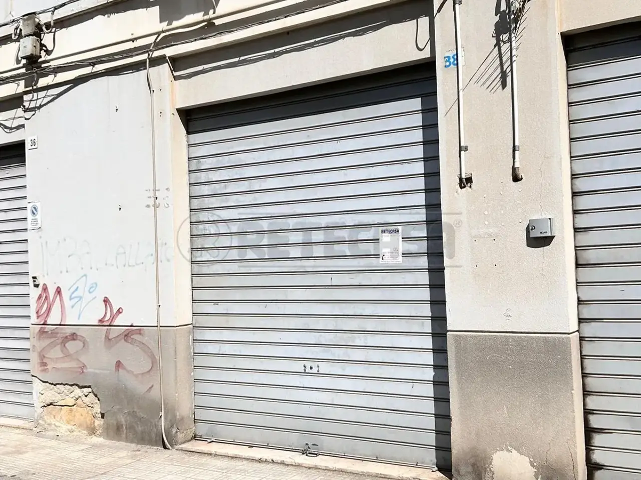 Magazzino in Via Toscana 38, Caltanissetta, {3} - Foto 1
