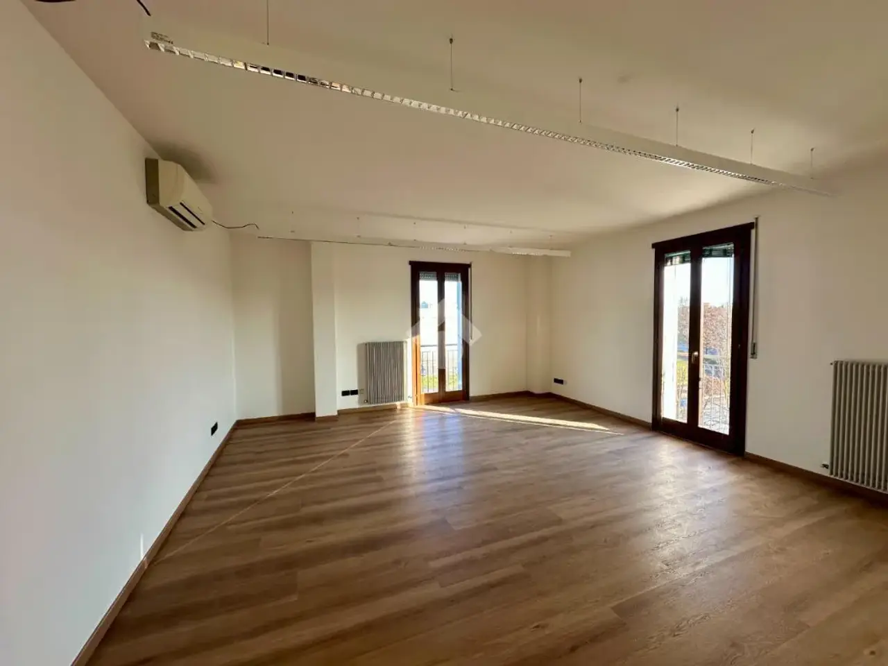 Ufficio in Via del Lavoro 3, Trebaseleghe, {3} - Foto 2