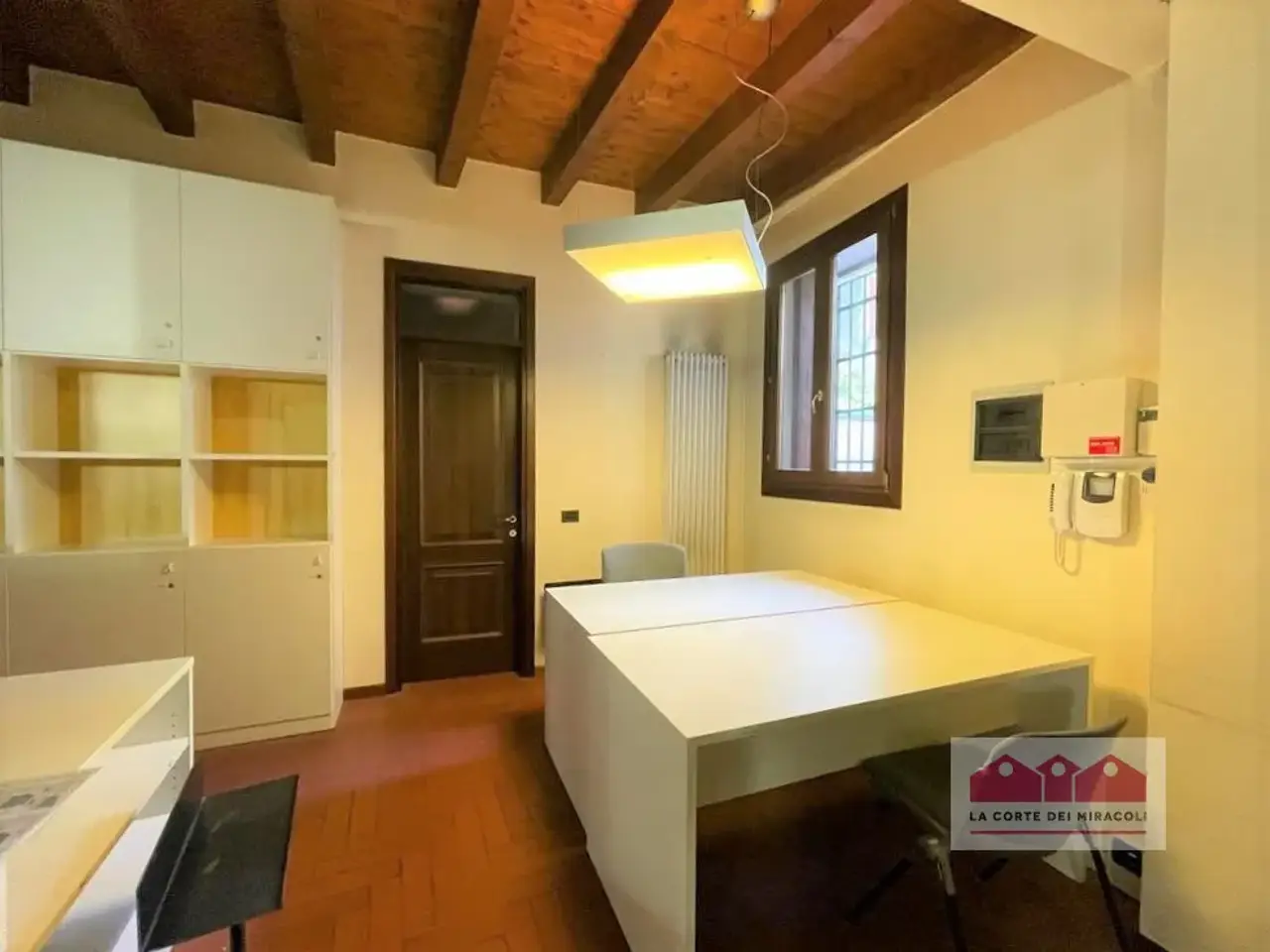Ufficio in Contrà San Rocco 10, Vicenza, {3} - Foto 1