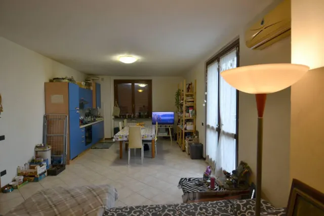 3-room flat, Massalengo - Photo 1