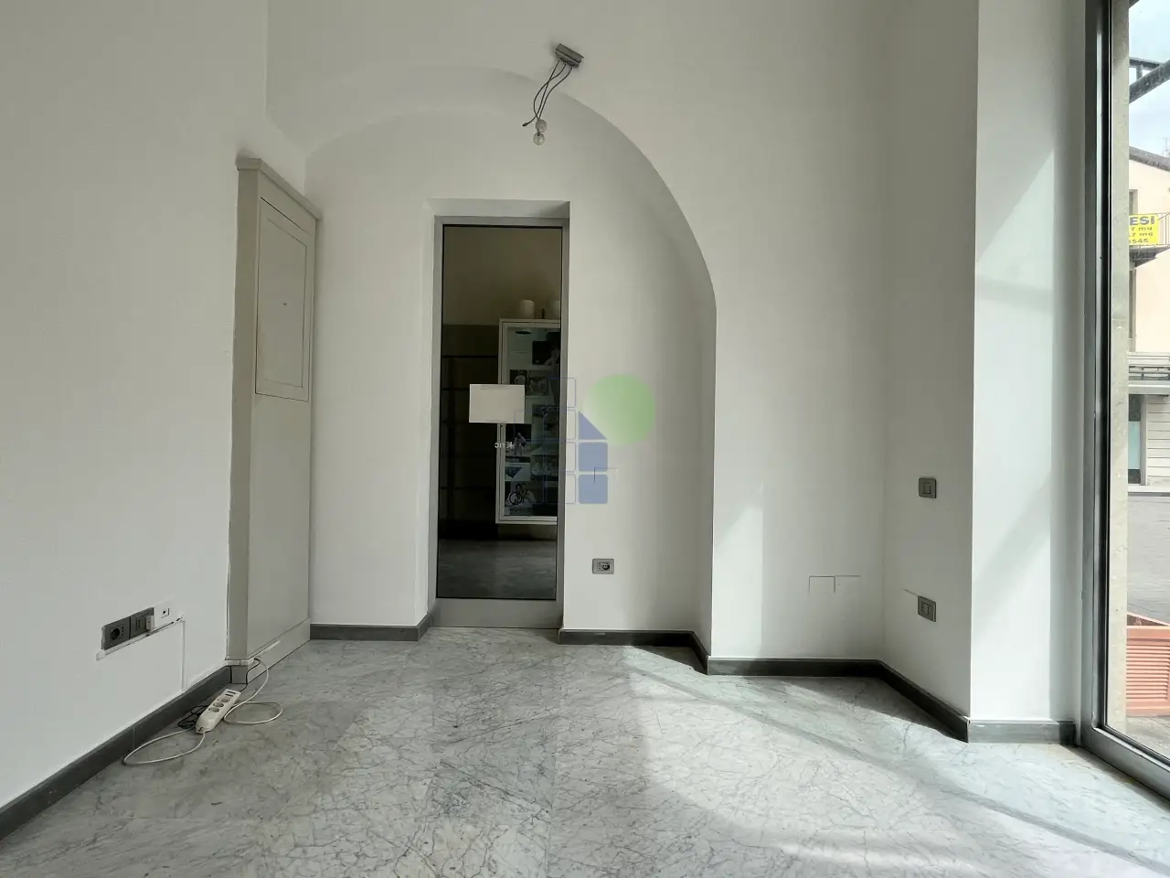 Palazzina commerciale in Via Ricasoli 115, Livorno, {3} - Foto 1