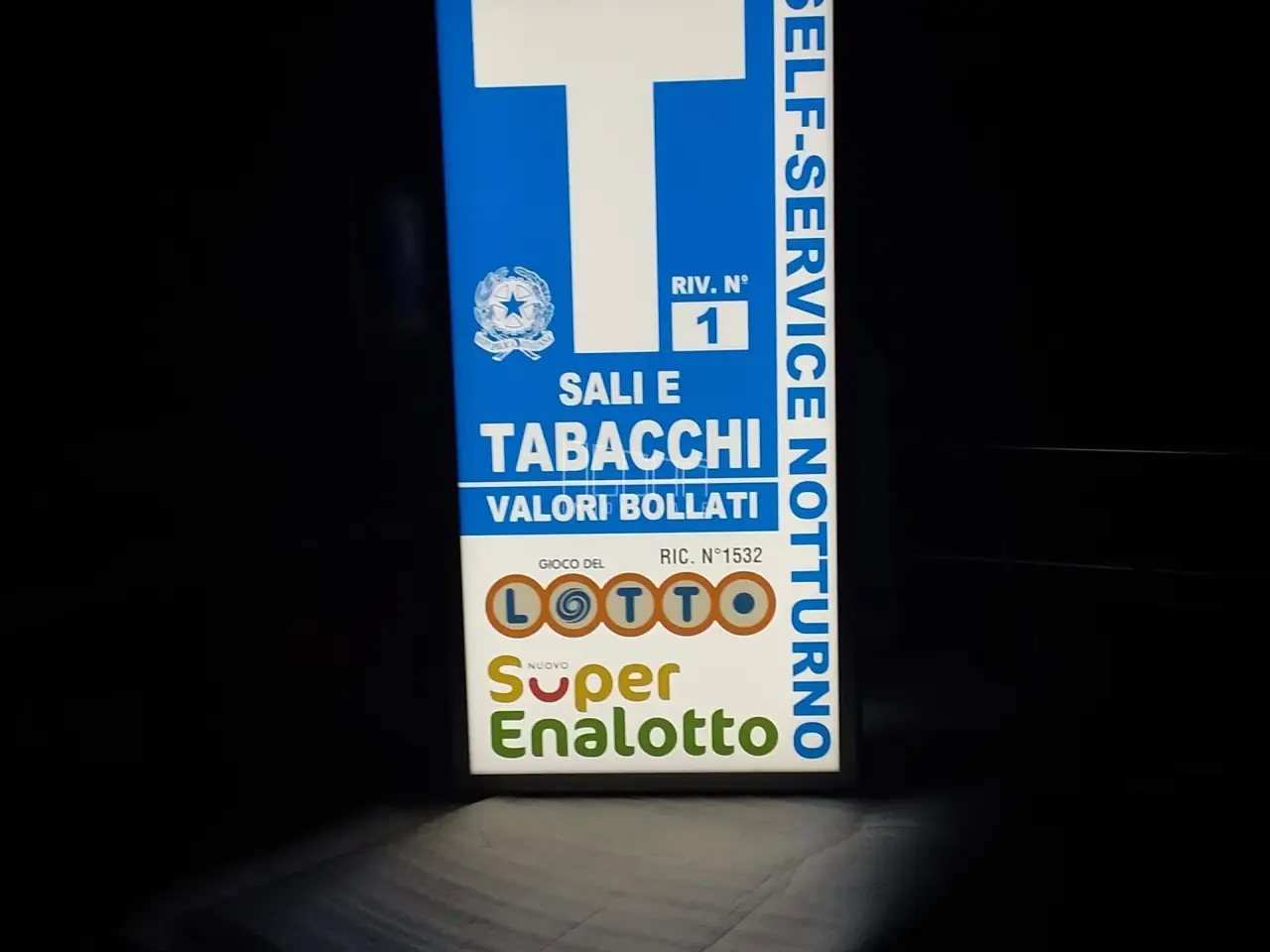 Tabaccheria in , Rovigo, {3} - Foto 1