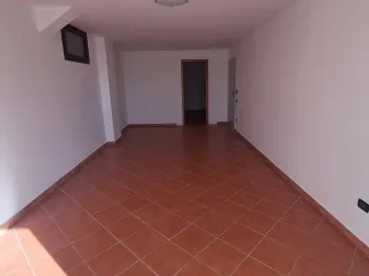 Magazzino in Via Francesco Scerbo, Catanzaro, {3} - Foto 1