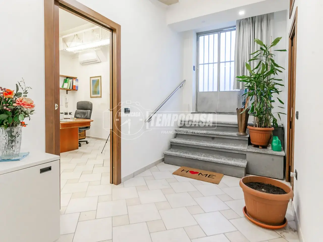 Magazzino in Via Carlo Dolci 16, Milano, {3} - Foto 1