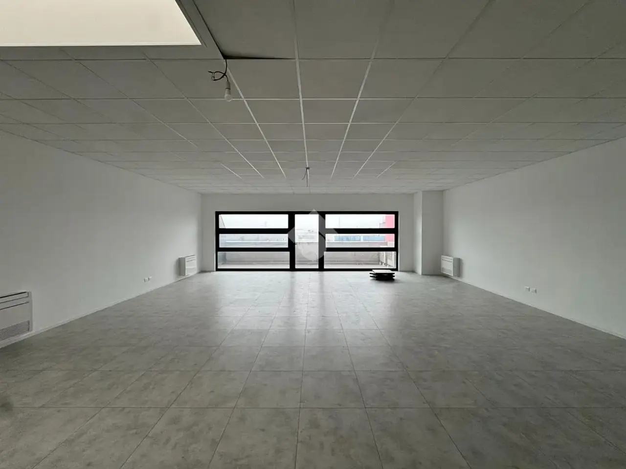 Ufficio in Via della Borsa 1, Castelfranco Veneto, {3} - Foto 1